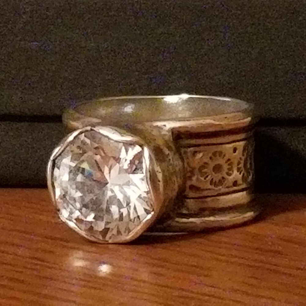 Silpada Sterling Silver & Zirconia Queen for A Day Ring - Picture 12 of 14